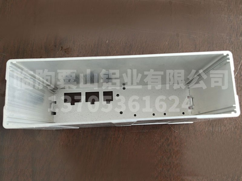 工业铝材